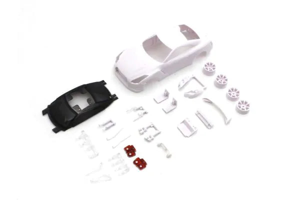 Kyosho Mini-z NISSAN GT-R (R35) White Body set (w/Rim for AWD) MZN210